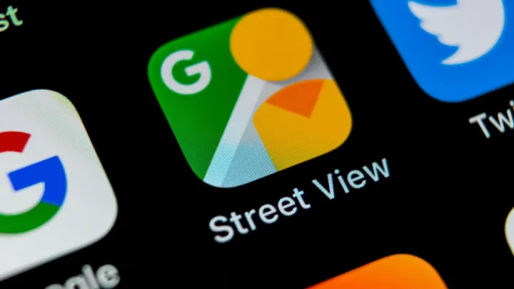 Google Earth'e geçmiş Street View fotoğrafları eklendi.
