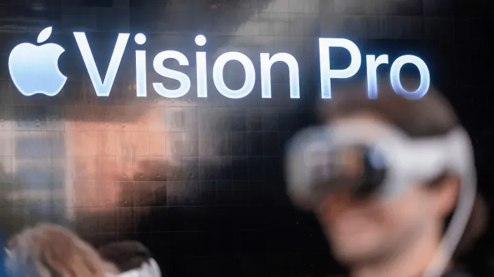Apple, bu yıl Vision Pro modelini M4 işlemcisiyle tanıtabilir.