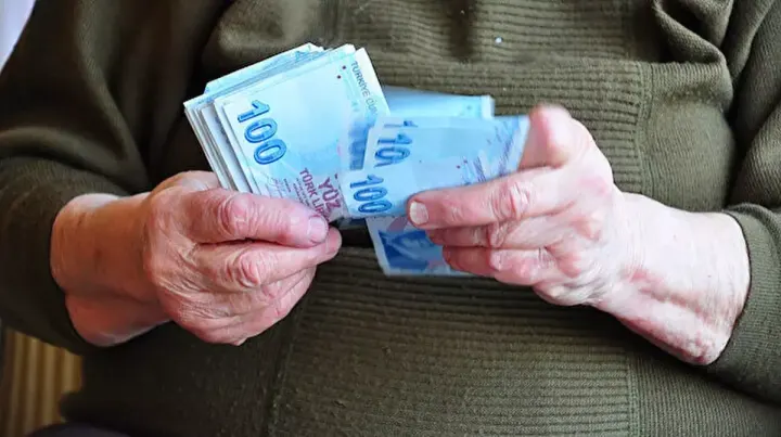 Emeklilik Sisteminde Değişim Sinyali: Maaş Hesaplama ve Zam Modeli Yenilenebilir