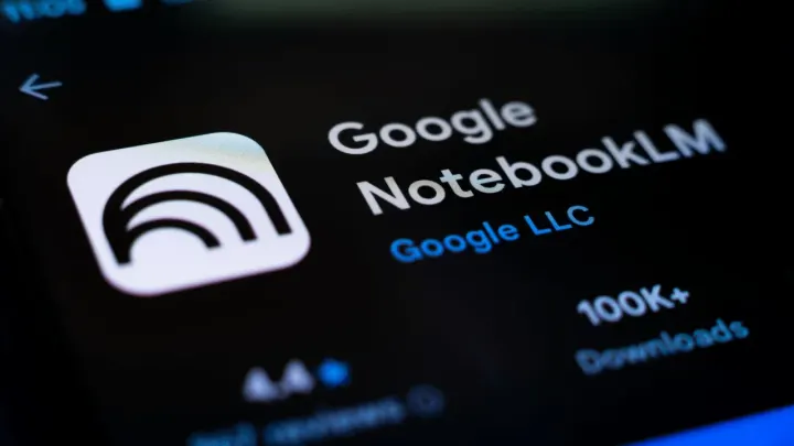 NotebookLM, içeriklerini herkesle paylaşmaya izin veriyor.