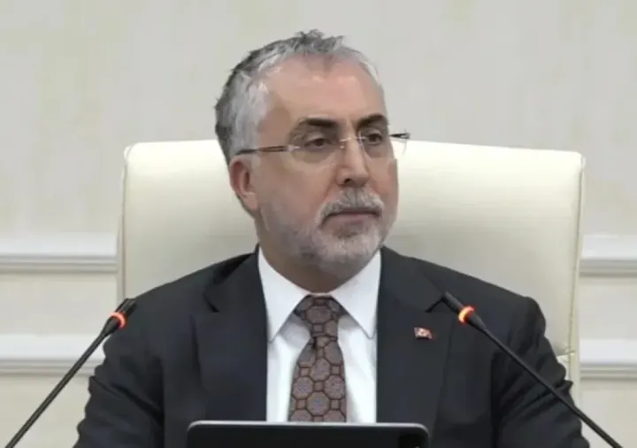 Bakan Işıkhan, İşsizlik Oranında Tarihi Düşüşü Açıkladı