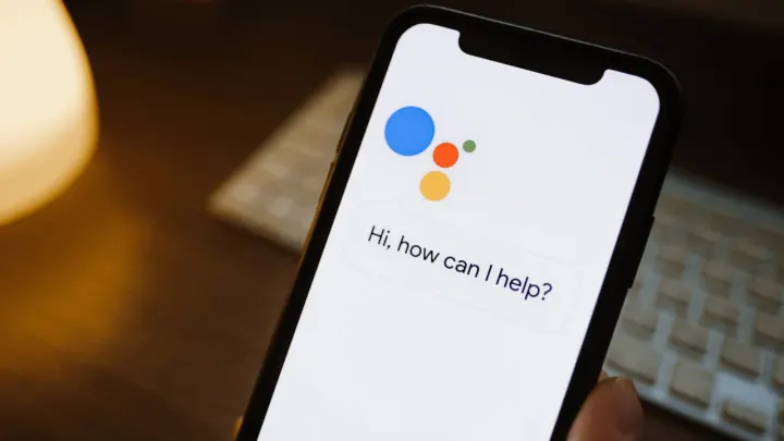 Google, Google Asistan'ın yerini alacak yeni yapay zeka destekli Gemini for Home'u tanıttı.