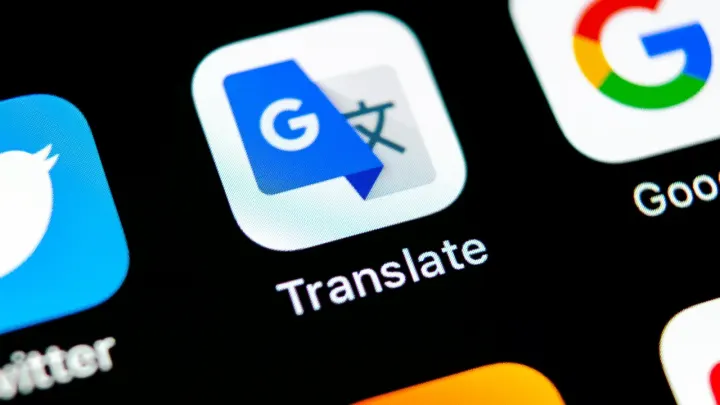 Google Translate'e AI tabanlı dil alıştırmaları ve anlık çeviri işlevleri eklendi.