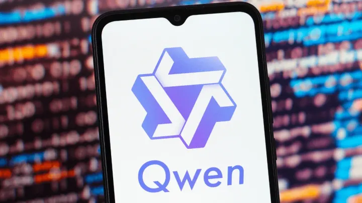 Alibaba, kodlamaya odaklanan açık kaynaklı yapay zeka modeli Qwen3-Coder'ı tanıttı.