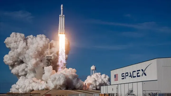 SpaceX İçin Tarihi Hamle: 800 Milyar Dolarlık Halka Arz Yolda