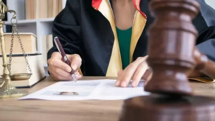 Avukatlık Ücretlerine Yeni Düzenleme: En Az Ücret 33 Bin TL Oldu