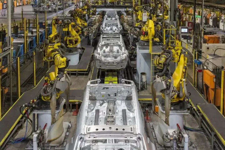 Nissan En Ucuz Modeli Versa’yı Üretimden Kaldırıyor: ABD’de 20 Bin Dolar Altı Sıfır Otomobil Dönemi Sona Eriyor