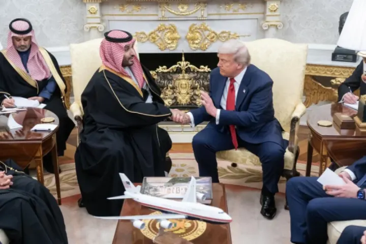ABD ve Suudi Arabistan Arasında Tarihi Anlaşma: Trump “Bir İlk” Diyerek Duyurdu