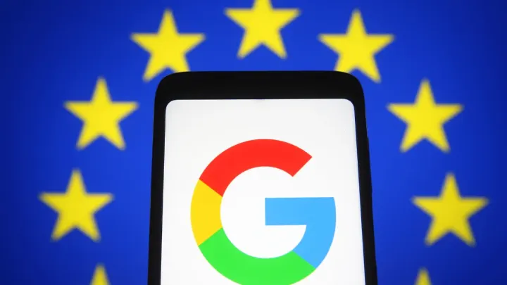 AB, Google'a dijital reklamcılıktaki üstünlüğü nedeniyle 2,95 milyar euro para cezası kesti.