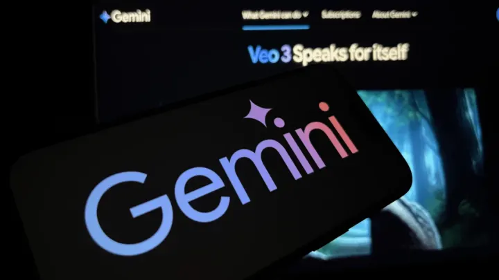 Gemini, yapay zekayı eğitim asistanına dönüştüren "Guided Learning" özelliğini kullanıma sunuyor.