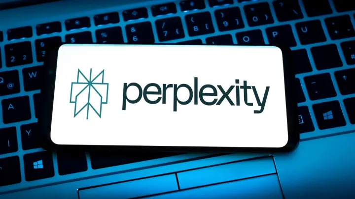Perplexity, yapay zeka ile rapor, kod ve uygulama oluşturmaya olanak sağlayan Labs'ı duyurdu.