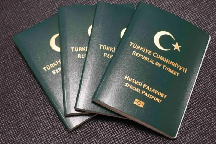Yeşil Pasaportta Kapsam Genişliyor: 4 Meslek Grubu İçin Yeni Kanun Teklifi