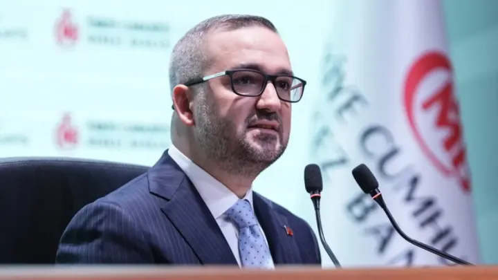 Merkez Bankası Yıl Sonu Enflasyon Tahminini Yükseltti