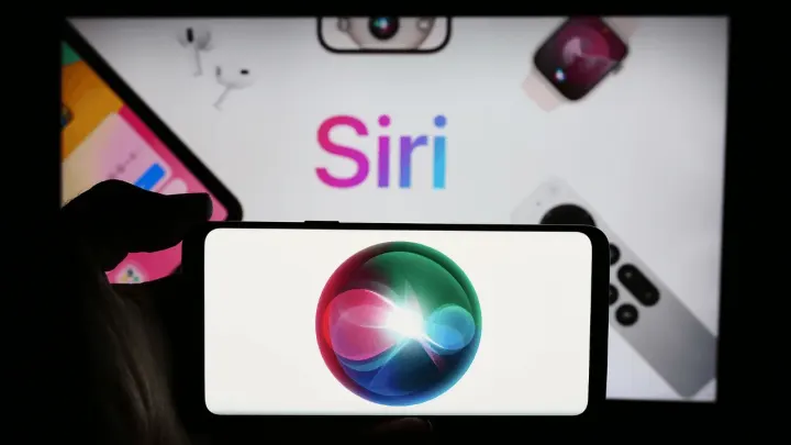 Apple, Siri'yi geliştirmek için Google'ın Gemini teknolojisinden faydalanabilir.