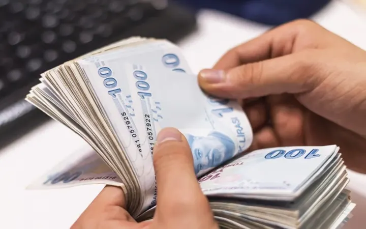 Merkezi Yönetim Bütçesi İlk 4 Ayda 758,8 Milyar Lira Açık Verdi