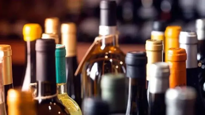 Alkol Satışına ve Marka Kullanımına Yeni Kısıtlamalar Geliyor: Torba Yasa Meclis Gündeminde