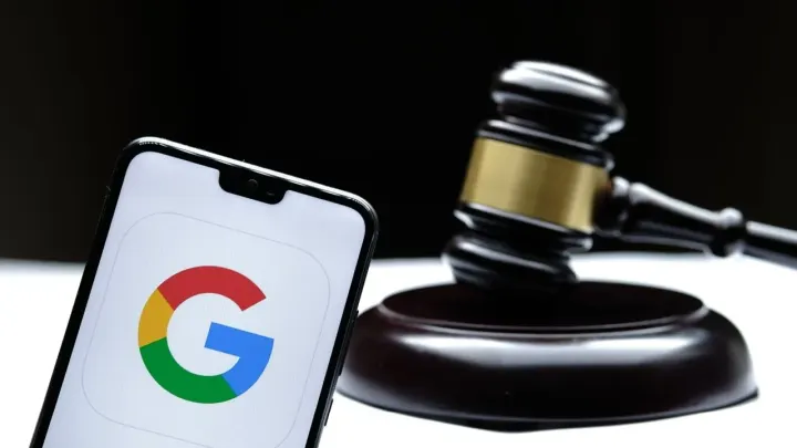 Google, reklam sektöründe tekeli kırılabilir ve reklamcılık işini başkalarına dağıtabilir.