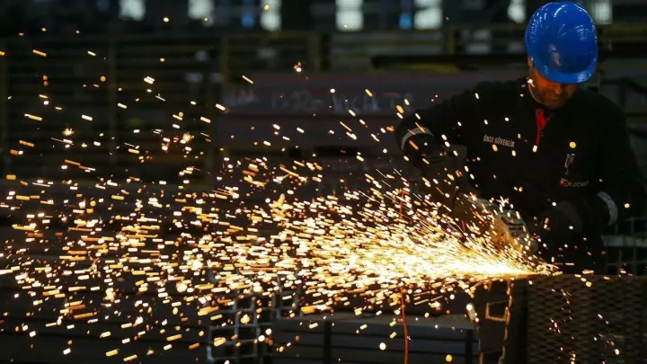 Sanayi Üretimi Kasım Ayında Yükseldi: TÜİK Verilerine Göre Aylık Artış Yüzde 2,5