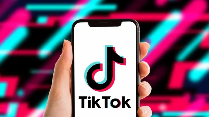 TikTok, AI Alive özelliğini tanıttı.