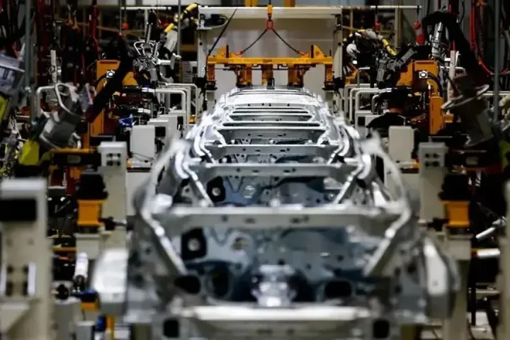 Opel 26 Yıl Sonra Türkiye’de Yeniden Üretime Başlıyor: Combo Bursa’da Üretilecek