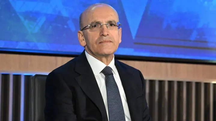 Bakan Şimşek’ten Reel Sektöre Mesaj: “Artık Bankalar Sizin Peşinizden Koşacak”