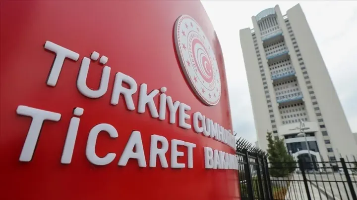 Ticaret Bakanlığı'ndan 82 Emlak ve Galeri İşletmesine 8,2 Milyon TL Ceza
