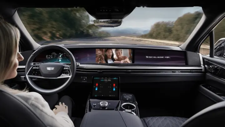 General Motors, araçlarına Google Gemini ile güçlendirilmiş sesli yapay zeka asistanı entegre edecek.