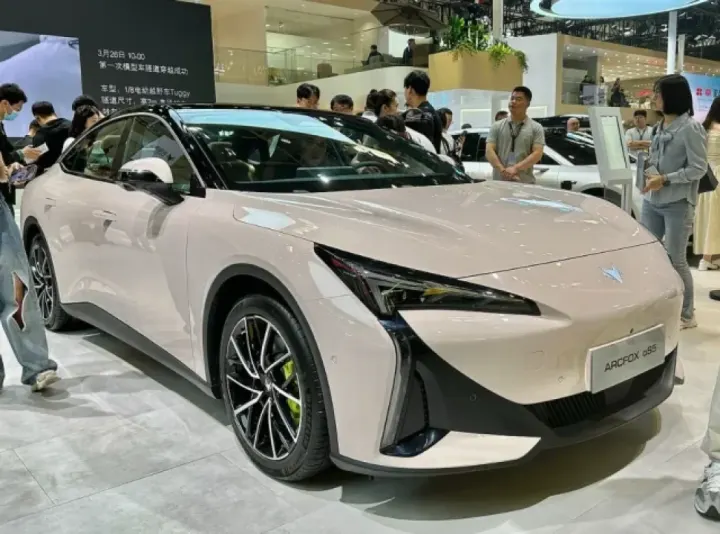 Arcfox Beta T1 Fiyatıyla Dikkat Çekti: 335 Bin TL’ye Elektrikli Otomobil İddiası