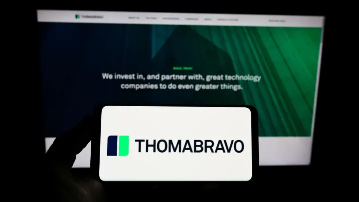 Thoma Bravo, müşteri etkileşim yazılımı firması Verint Systems'ı 2 milyar dolara devralıyor.