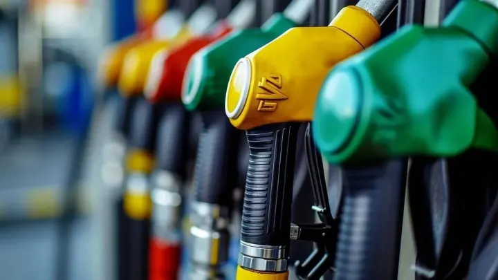 Benzine 4,30 TL İndirim Beklentisi: 20 Ekim’de Fiyatlar Ne Kadar Olacak?