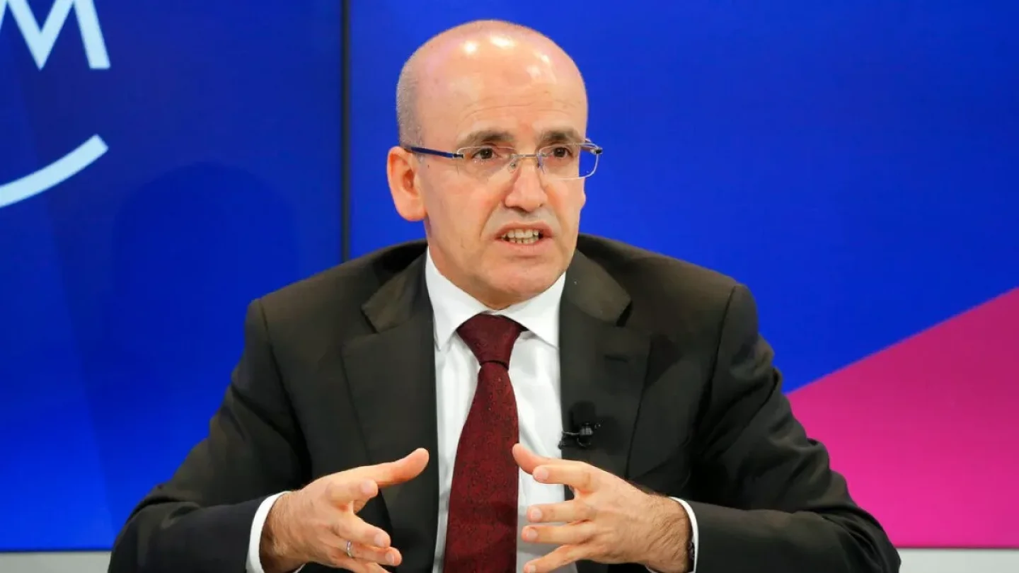 Mehmet Şimşek’ten Akaryakıt ve Tütün Ürünlerinde İndirim Mesajı