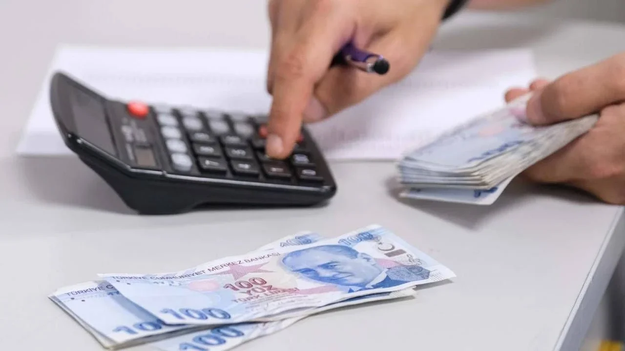 Memur ve Emekli Zammında İlk Sinyal TCMB Anketinden Geldi: Temmuzda Beklenen Artış Oranları Netleşiyor