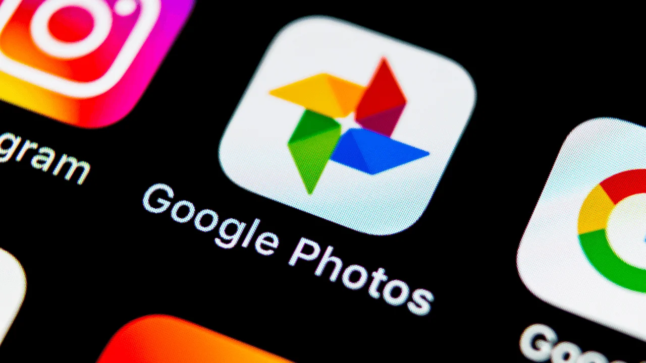 Google Fotoğraflar, fotoğraflardaki metinleri arama özelliğini kullanıma sundu.