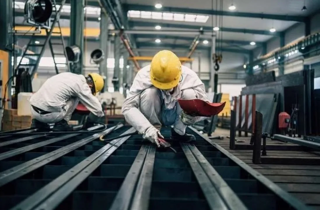Ücretli Çalışan Sayısında Yüzde 2,4 Artış Devam Ediyor
