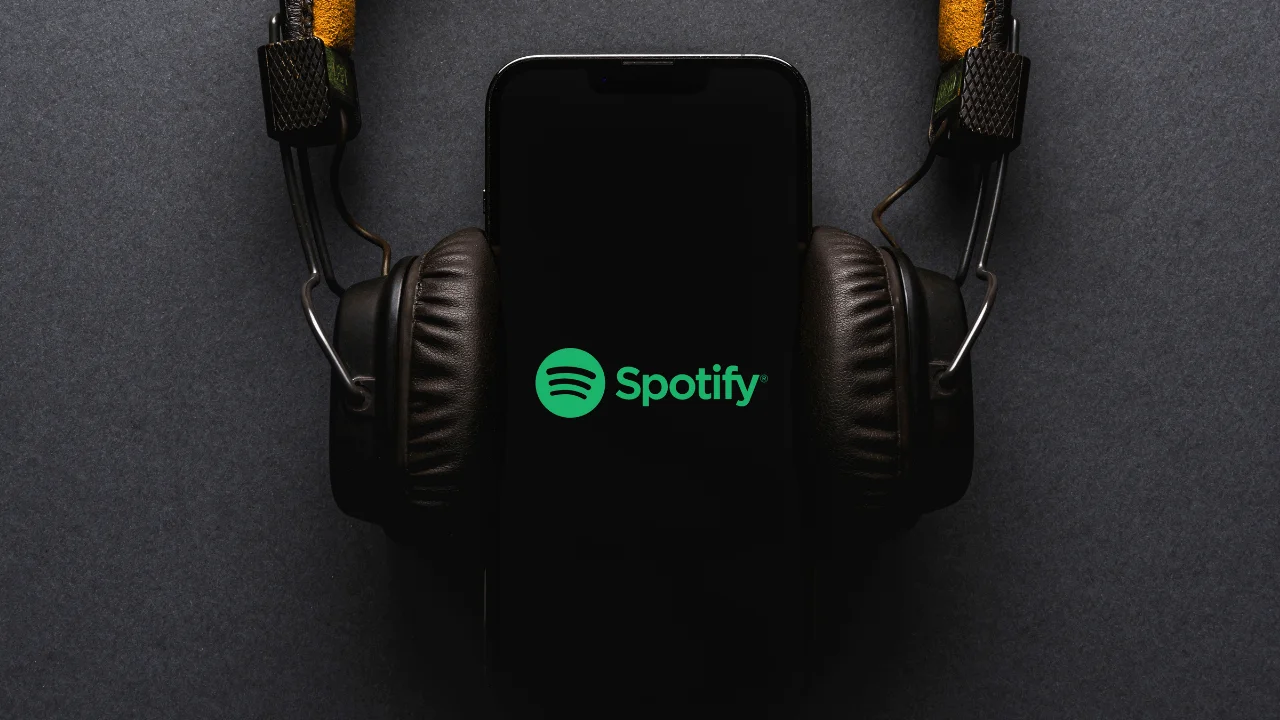 Spotify'ın HiFi yayın seçeneği için uygulama kodlarında yeni ipuçları bulundu.