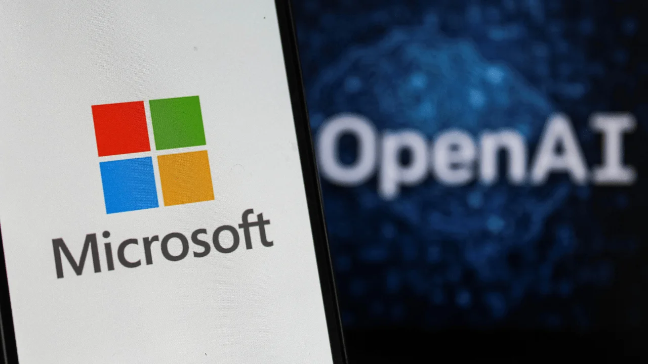 Microsoft, Office 365'te OpenAI ile olan bağımlılığını azaltarak Anthropic ile işbirliği yapıyor.