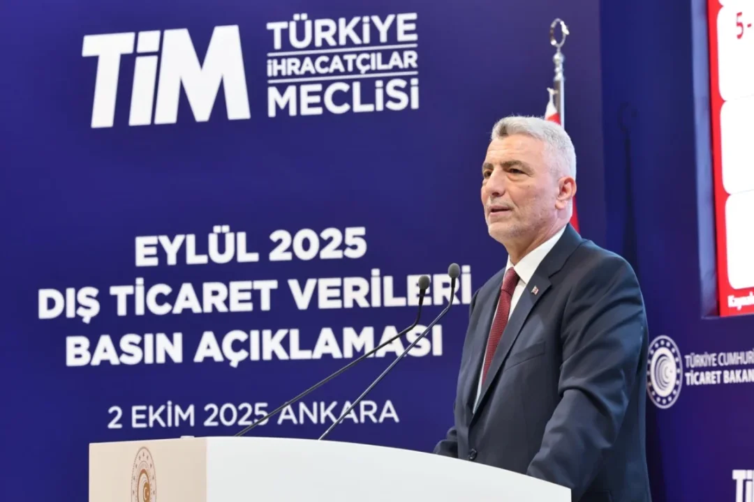 Bakan Bolat: Türkiye, 2025'te 390 Milyar Dolarlık İhracatla Tarih Yazdı