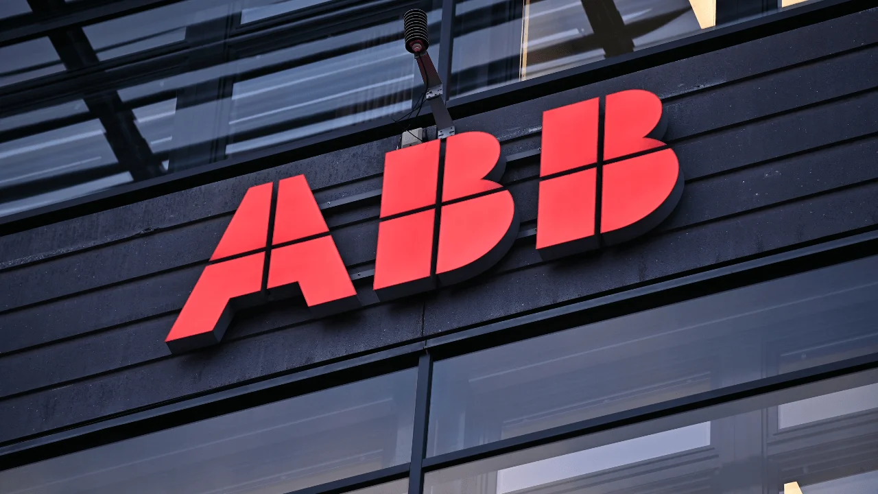 SoftBank, ABB'nin robotik bölümünü 5,4 milyar dolara devralıyor.
