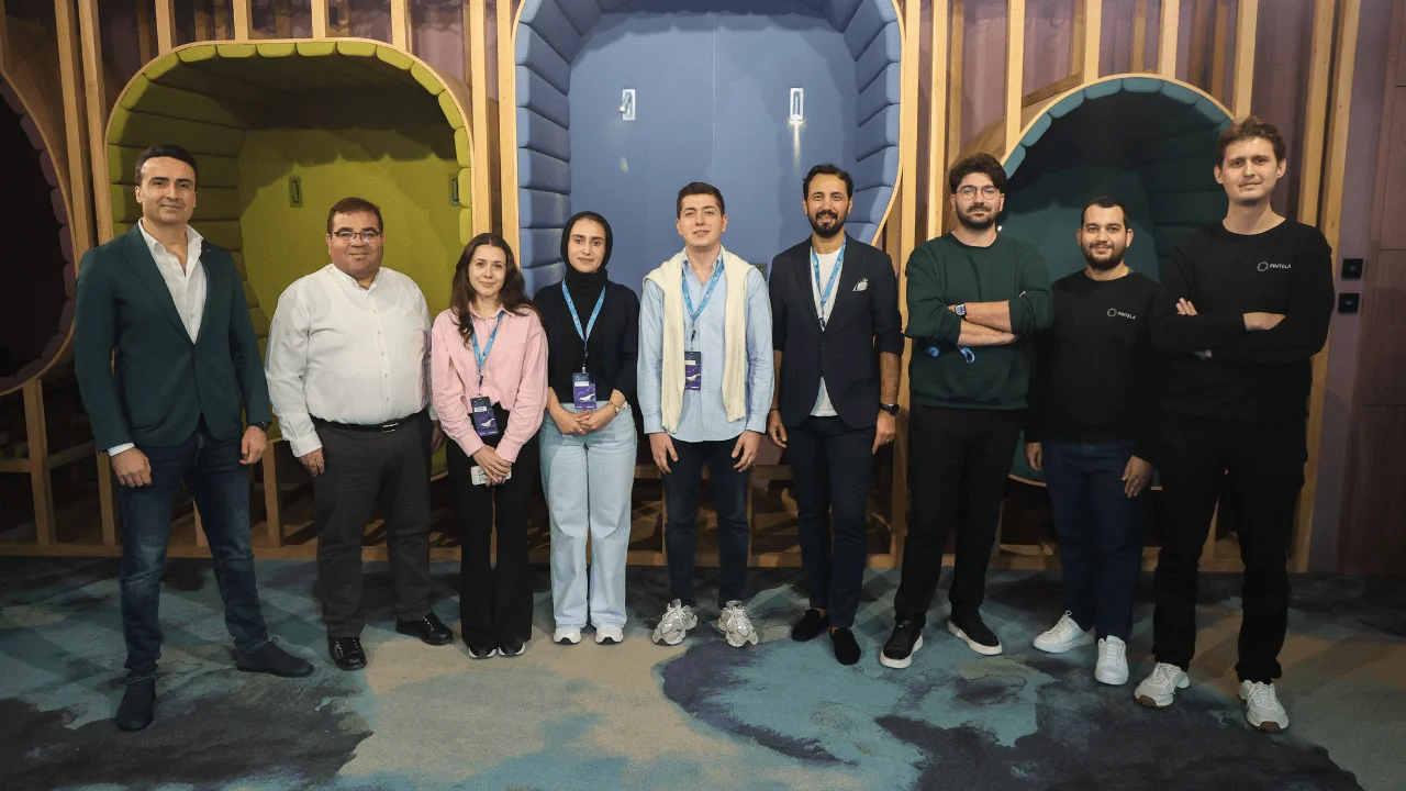 NEOHUB Yapay Zekâ Etkileşim Programı'ndan mezun olan 6 girişim hakkında haber başlıkları.