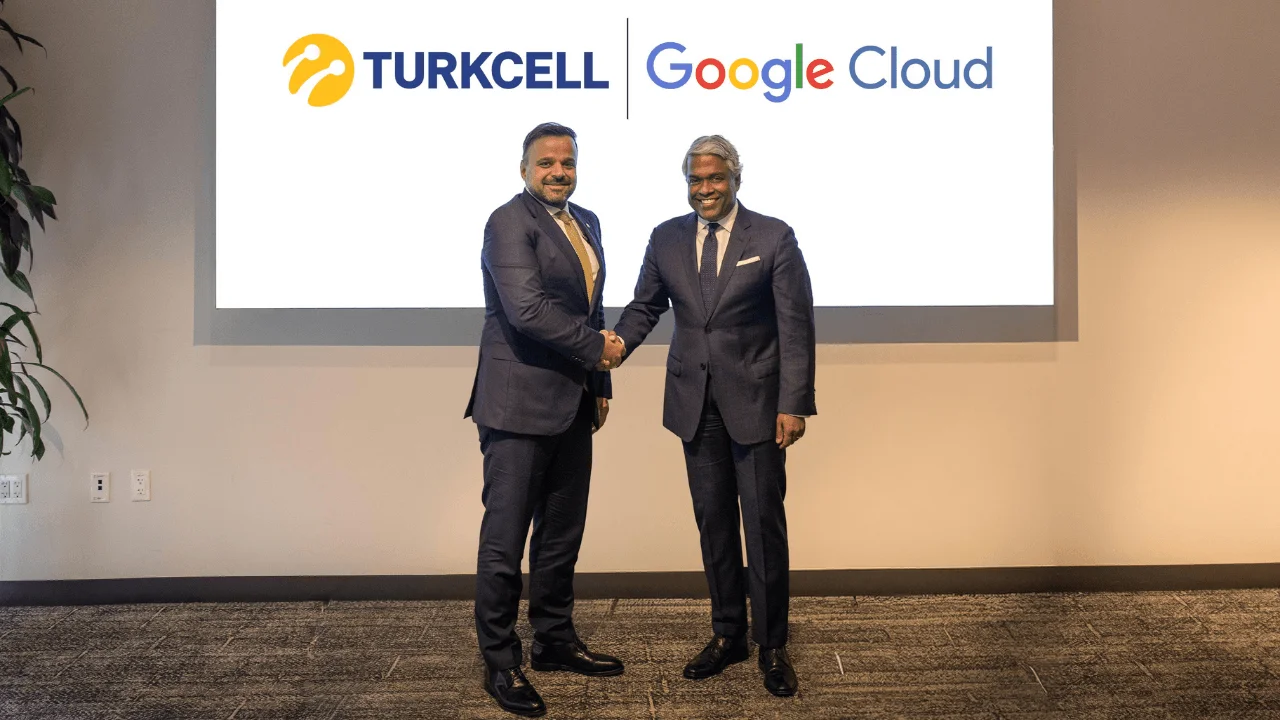 Turkcell ve Google Cloud, Türkiye'de 1 milyar dolarlık veri merkezi yatırımı yapıyor.