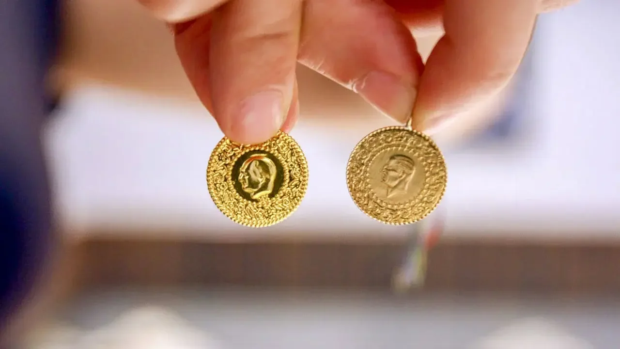 Gram Altın Rekor Kırdı: Tarihi Zirve 6 Bin 235 Lira