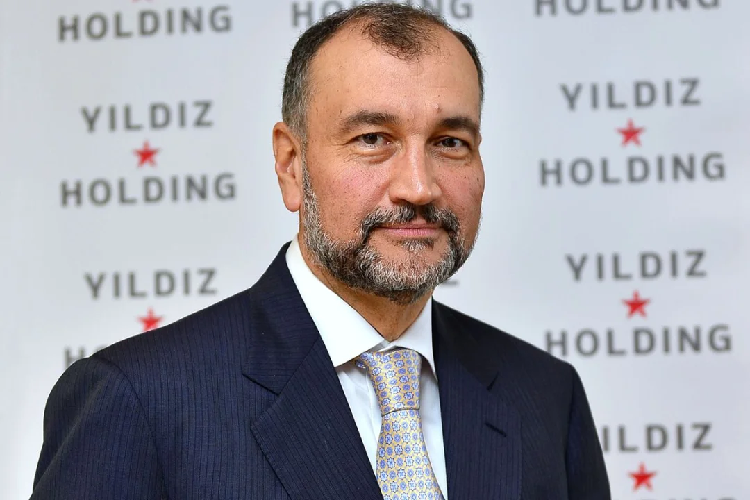 Yıldız Holding Şeker Üretiminden Çekiliyor: Adapazarı Şeker Fabrikası İçin Bor Şeker ile Ön Protokol İmzalandı