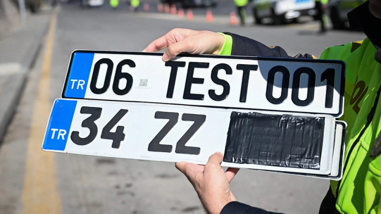 APP ve Standart Plaka Arasındaki Fark Netleşti: Hangi Plaka Geçerli?