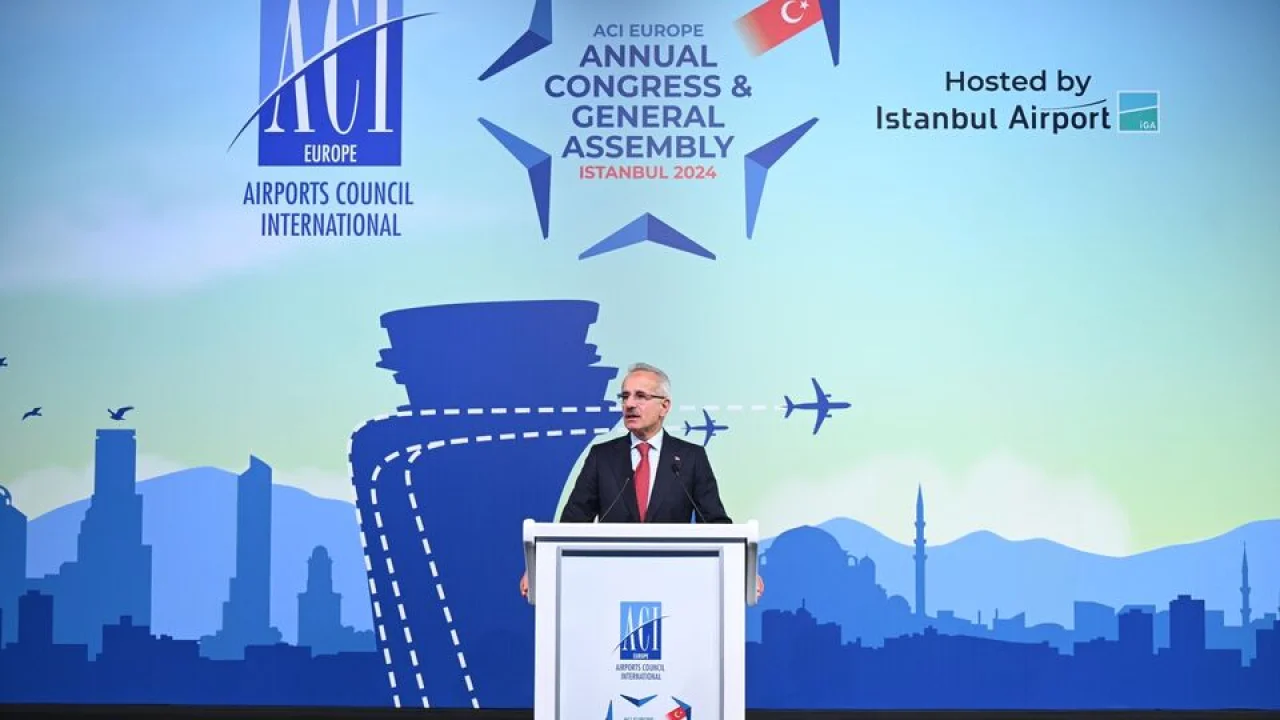 İstanbul Havalimanı’ndan Tarihi Rekor: Bir Günde 290 Bin Yolcu