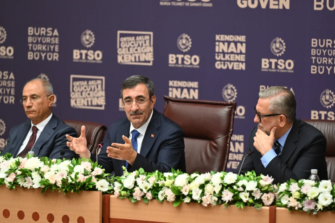Cevdet Yılmaz: Bursa, Türkiye'nin Kalkınma Hikayesinde Önemli Bir Rol Oynuyor