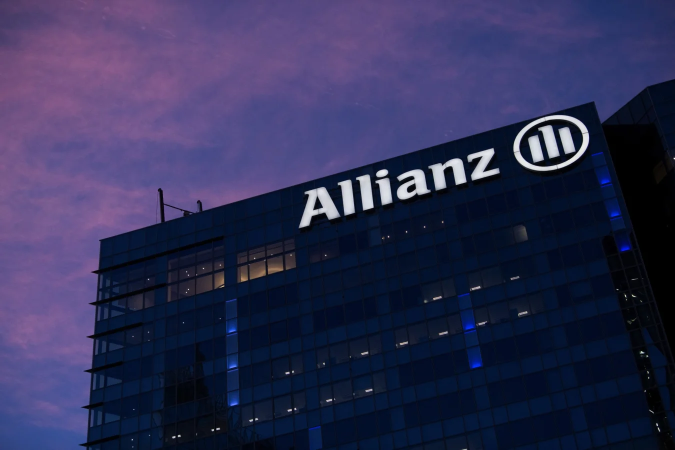 Allianz, Fireman's Fund'ı 450 Milyon Dolar Karşılığında Arch Insurance'a Sattı